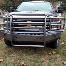 2015-19 Chevy 2500HD/3500HD Elite Series with Horizontal Bars in a Silver Vein powder coat - 2 x 2 bar has been replaced with a 3/8" plate
